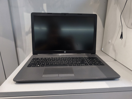 Laptop HP 255 G7 15,6" AMD Ryzen 5 3500U 16/256GB SSD Win 11 Home